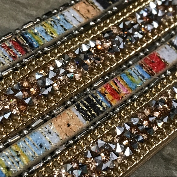 MULTICOLORED STONE CUFF - Picture 6 of 9